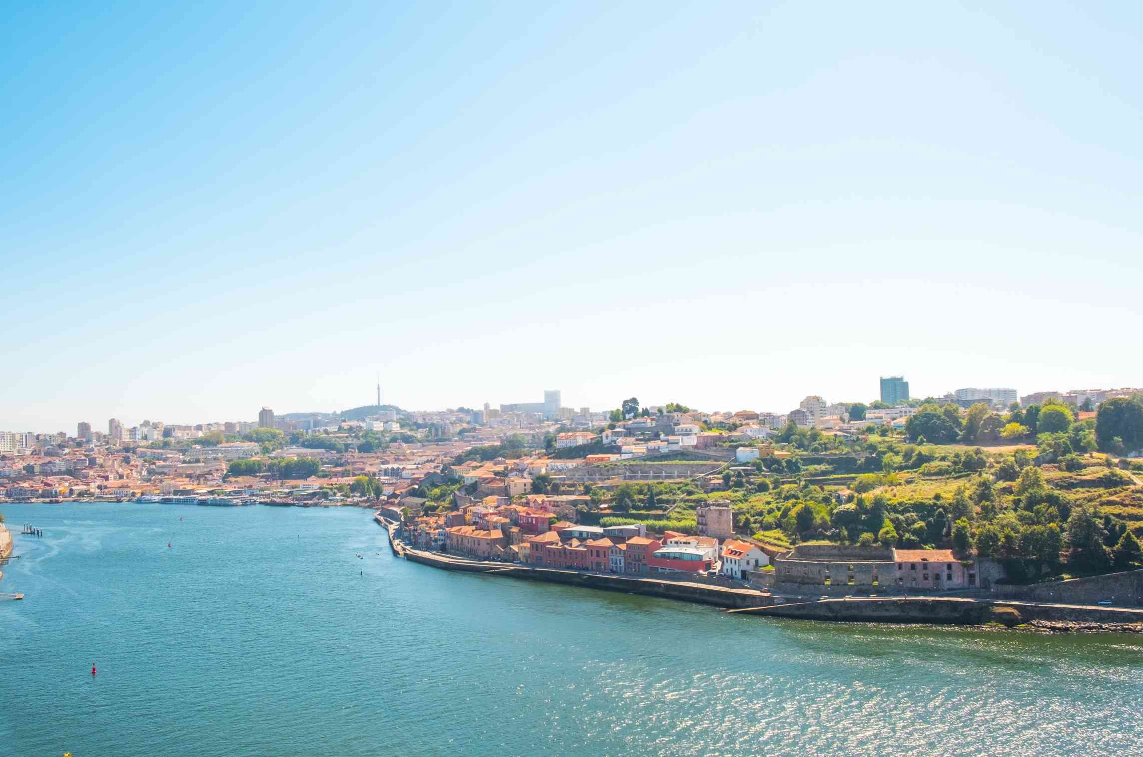 能耗監(jiān)測系統(tǒng)，工廠節(jié)能減排，碳達峰碳中和