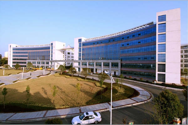 校園能耗監測系統硬件結構！